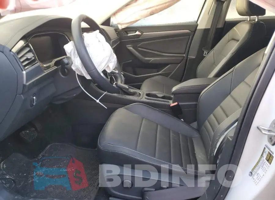 3VW7M7BUXNM032869 Photo# 7