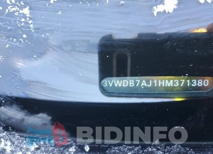 3VWDB7AJ1HM371380 Photo# 13