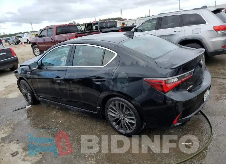 19UDE2F80MA009875 Photo# 2