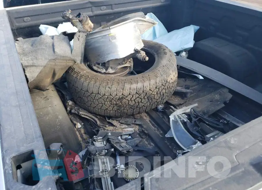 3GTU9DED8MG264286 Photo# 12