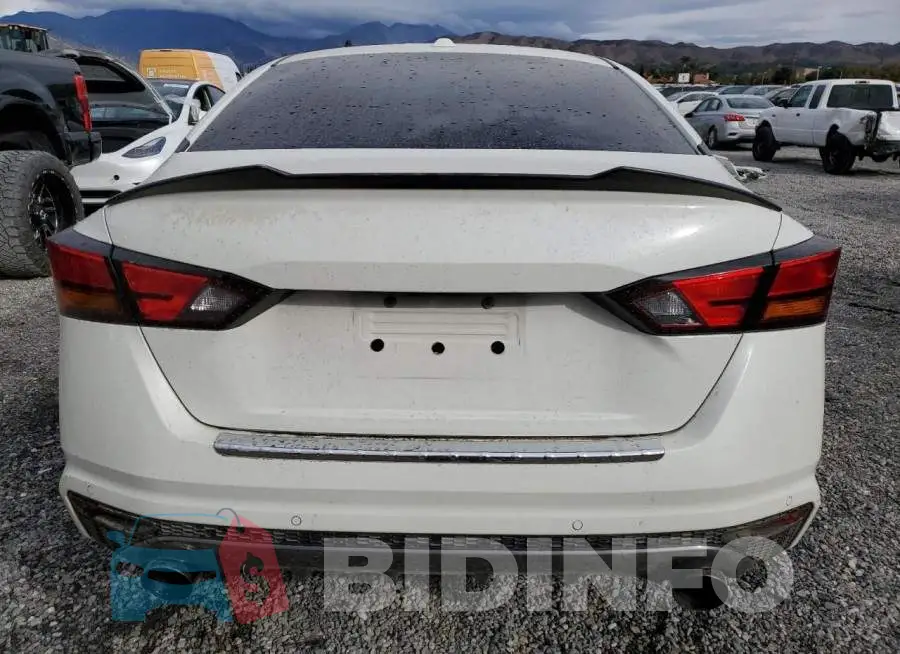 1N4BL4CV5NN302074 Photo# 6