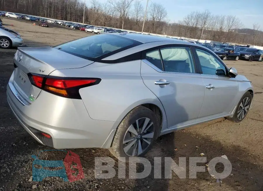 1N4BL4DW1MN353657 Photo# 3