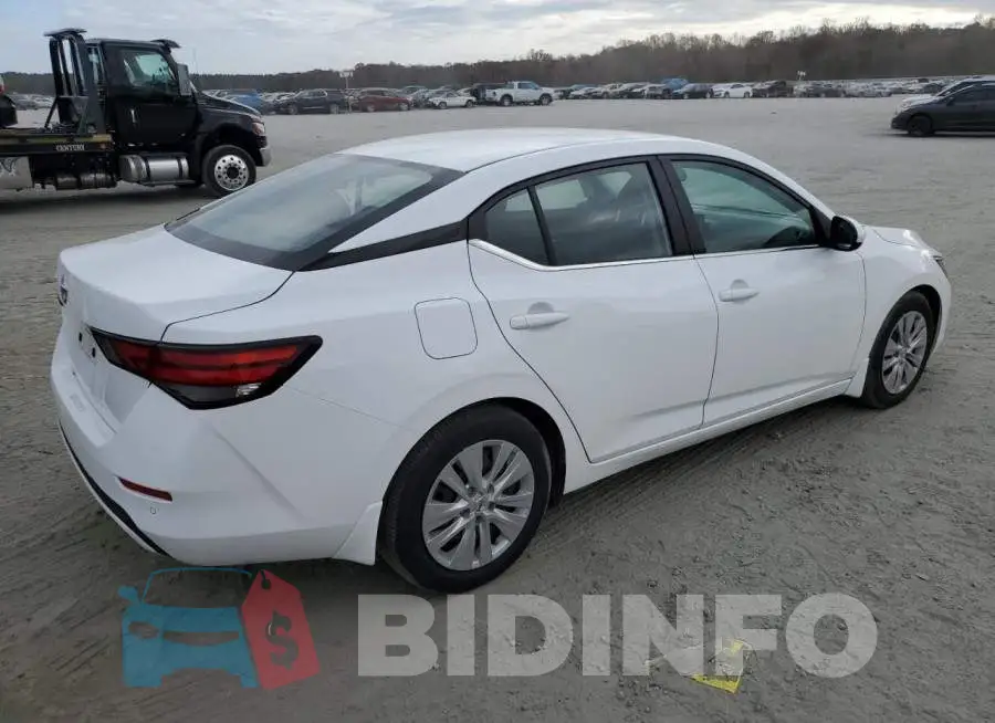 3N1AB8BV2NY240186 Photo# 3