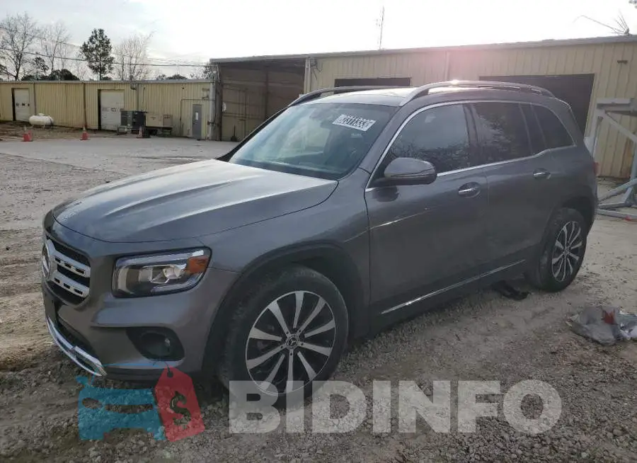 W1N4M4HB1PW267604 Photo# 1