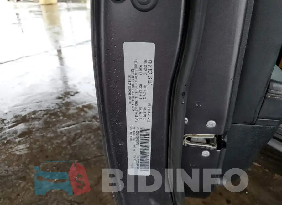 2C3CDXCT4JH290714 Photo# 12