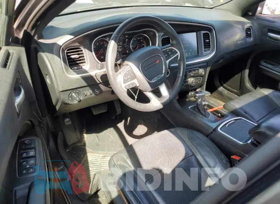 2C3CDXJG3FH926536 Photo# 8