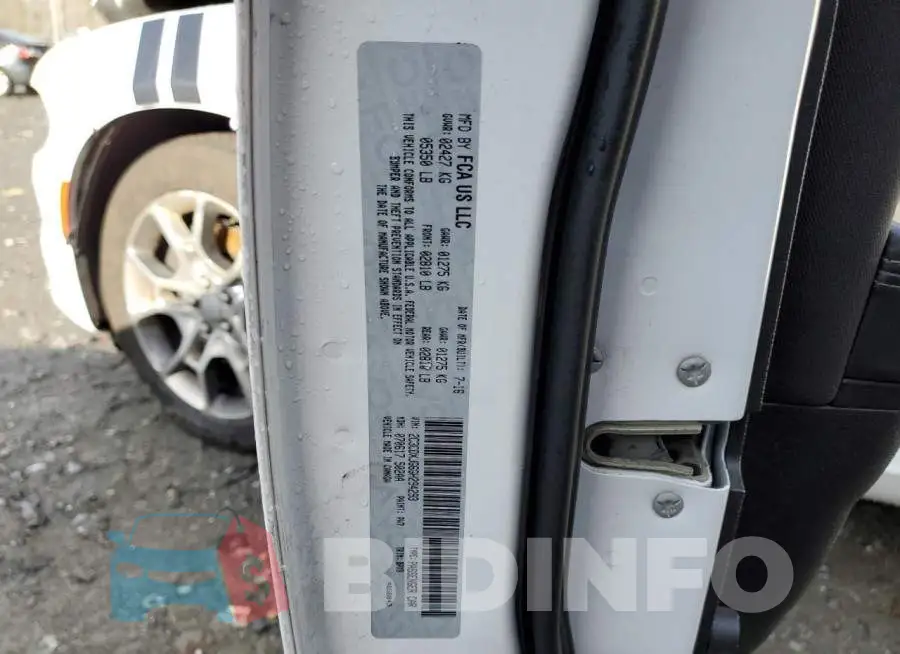 2C3CDXJG6GH294293 Photo# 12
