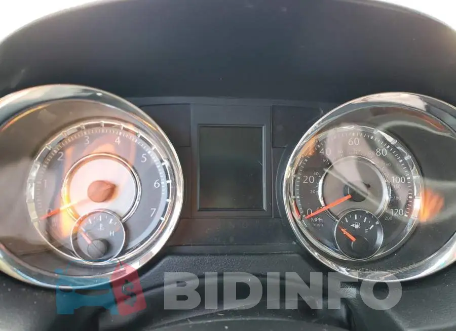 2C4RC1BGXFR646143 Photo# 9