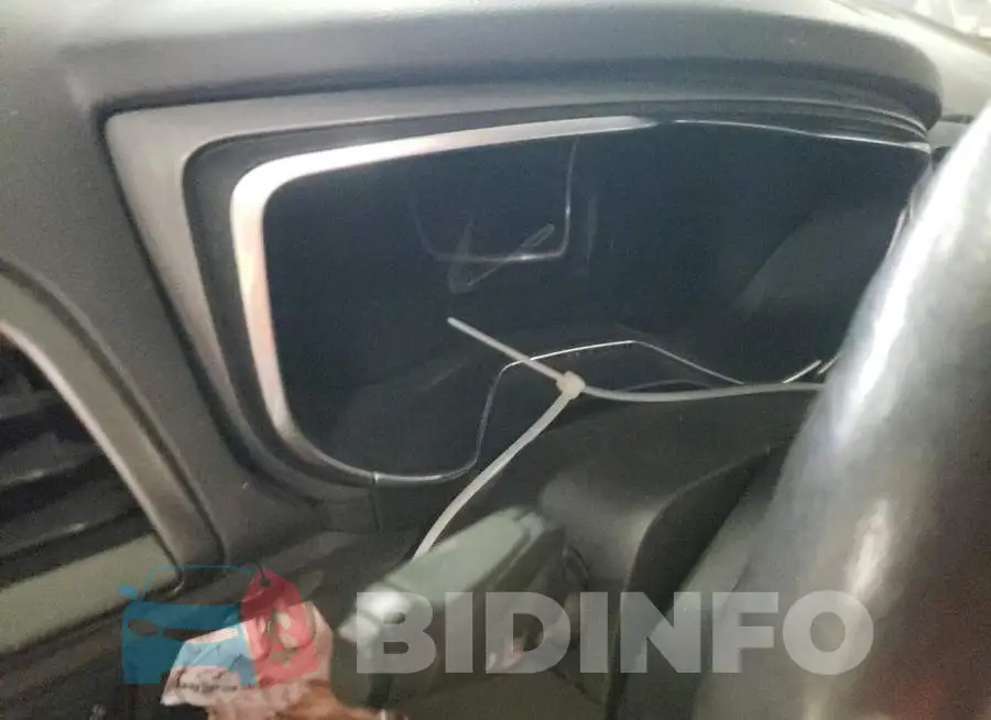 3FA6P0K91GR249392 Photo# 9