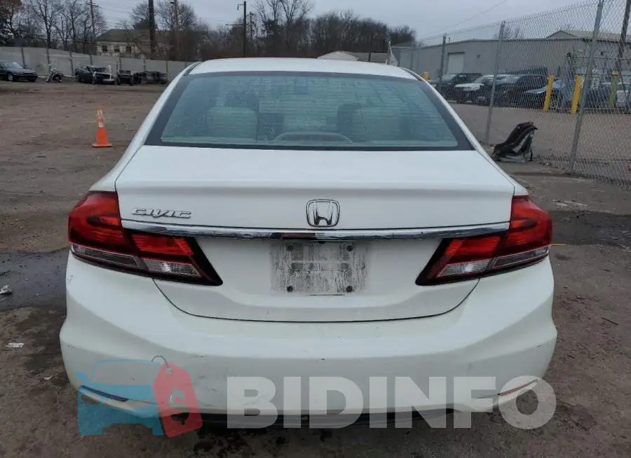 19XFB2F50FE257047 Photo# 6