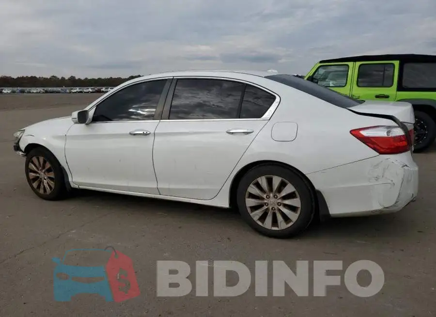 1HGCR2F85FA183704 Photo# 2