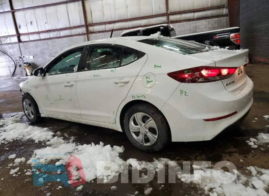 KMHD84LF2HU307557 Photo# 2