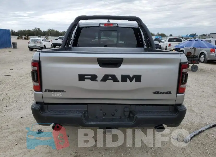 1C6SRFLT8NN410506 Photo# 6