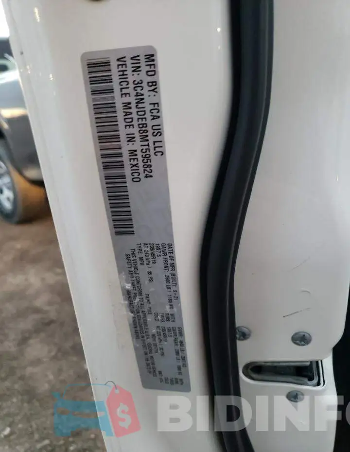 3C4NJDEB8MT595824 Photo# 13