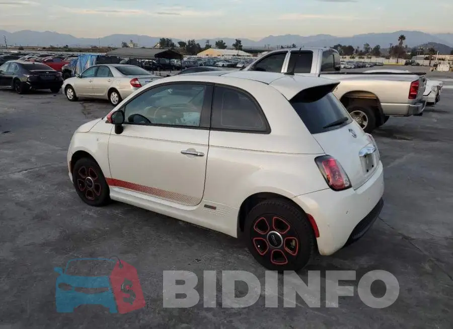 3C3CFFGE8FT685462 Photo# 2
