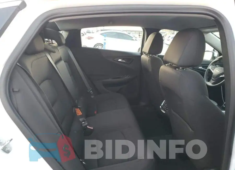 1G1ZD5ST0PF163389 Photo# 10