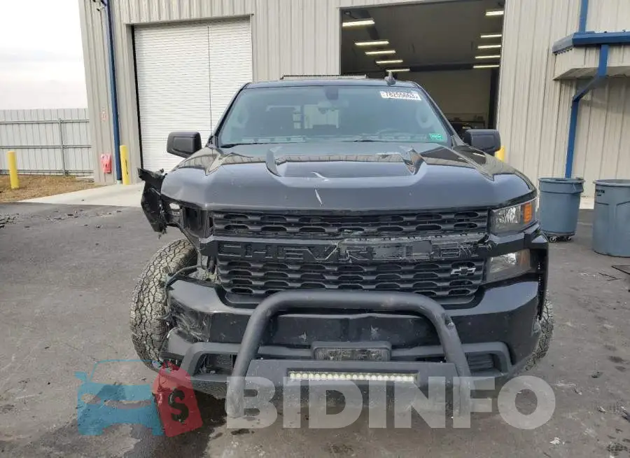 3GCPYBEK2LG195693 Photo# 5