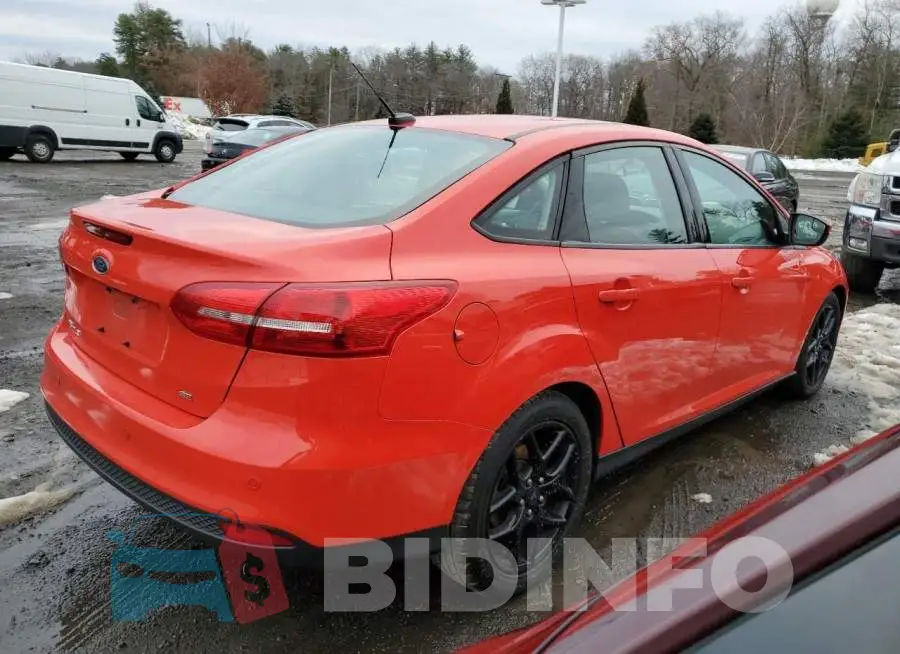 1FADP3F21GL302726 Photo# 3