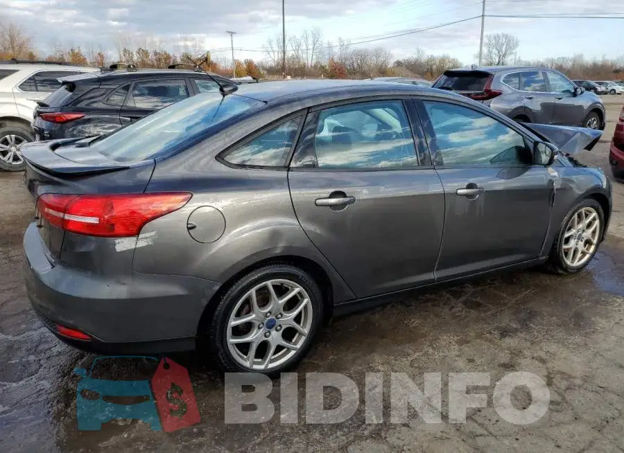 1FADP3F24FL323181 Photo# 3