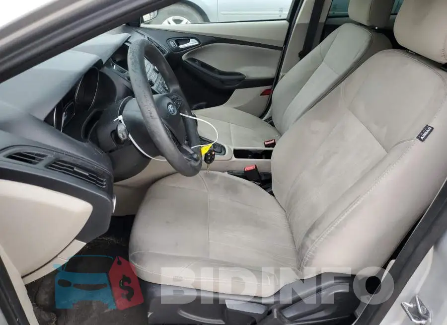 1FADP3F28HL218002 Photo# 7
