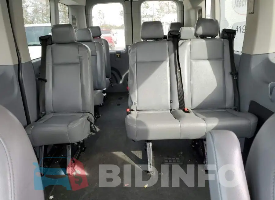 1FBAX2CMXFKA48195 Photo# 10
