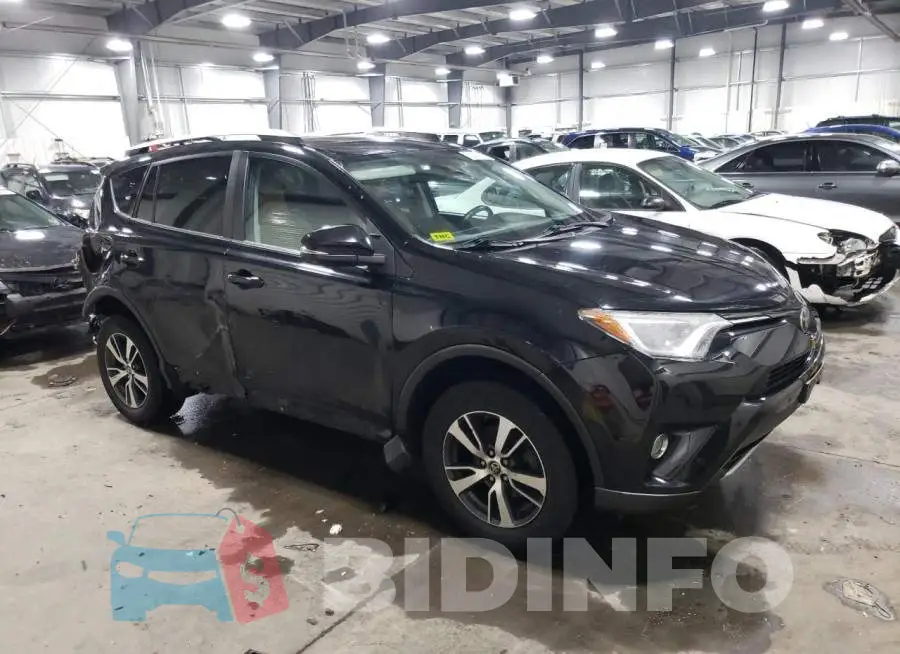 2T3RFREV6GW422018 Photo# 4
