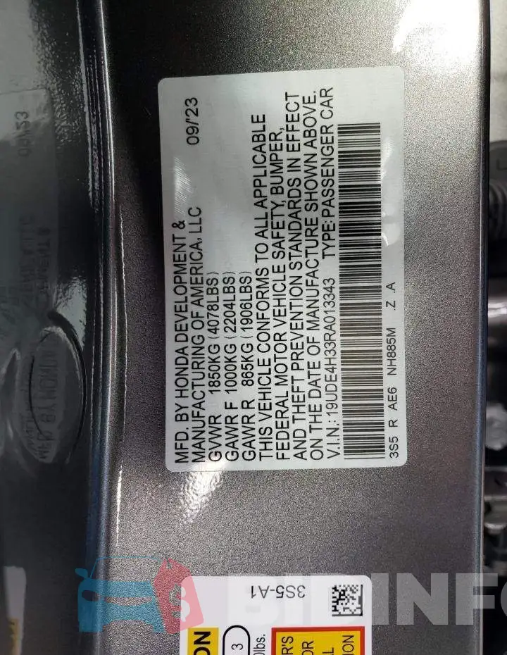 19UDE4H33RA013343 Photo# 12