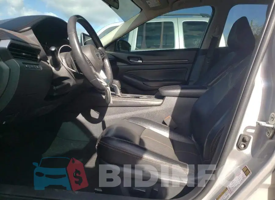 1N4BL4CV9LC202018 Photo# 7