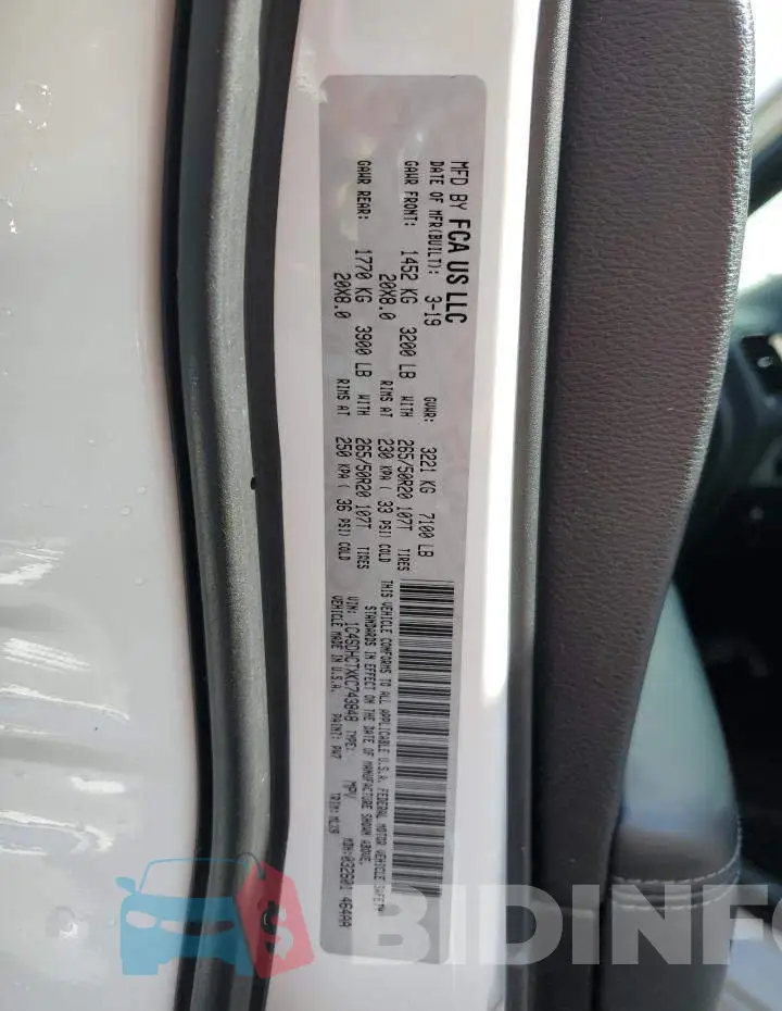 1C4SDHCTXKC743848 Photo# 13