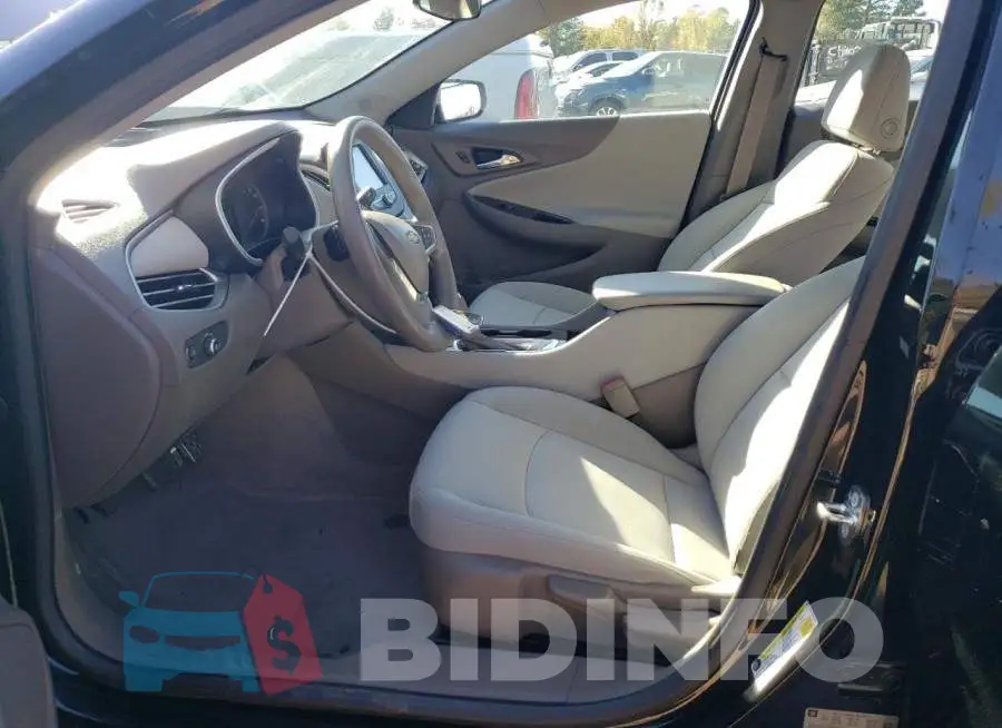 1G1ZB5ST0HF166266 Photo# 7
