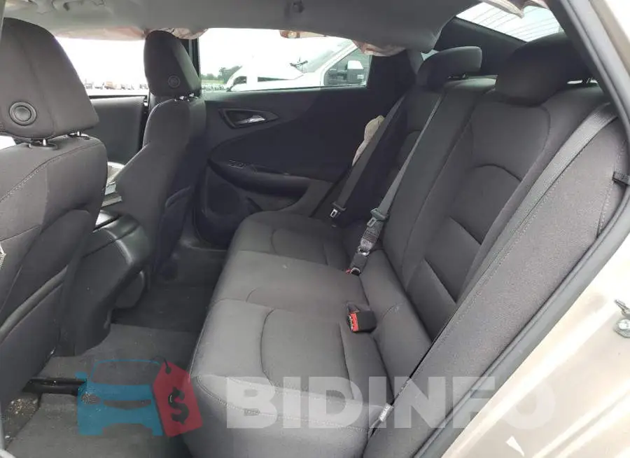 1G1ZB5ST2NF202700 Photo# 10