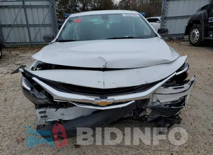 1G1ZB5ST3LF136932 Photo# 5