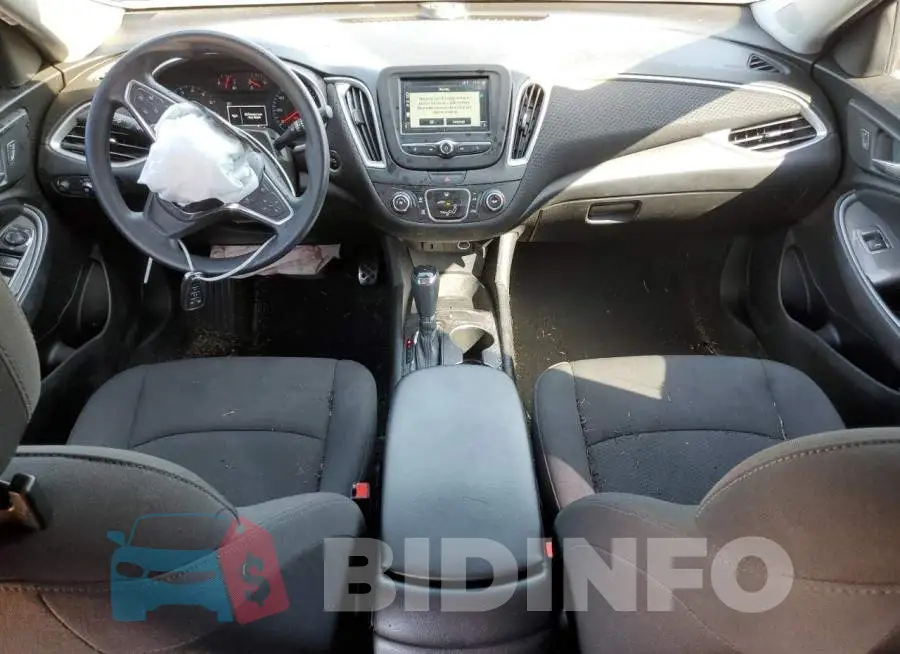 1G1ZB5ST7JF116857 Photo# 8
