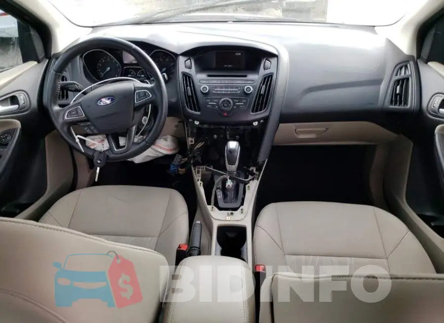 1FADP3F20FL338468 Photo# 8