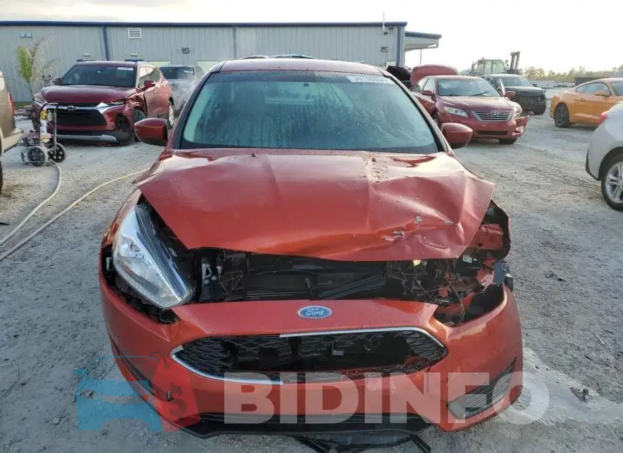 1FADP3F2XJL273296 Photo# 5