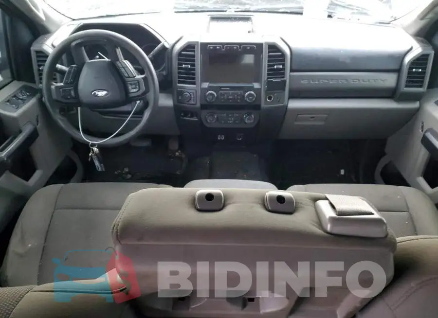 1FT8W3BT2KEF32690 Photo# 8