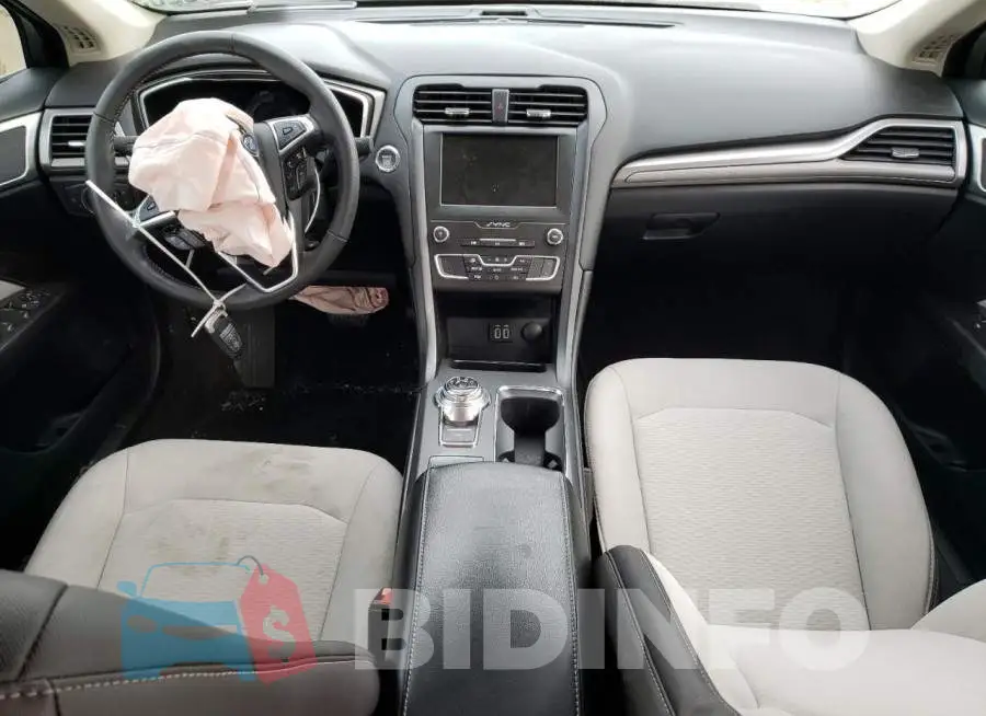 3FA6P0HD9LR245791 Photo# 8