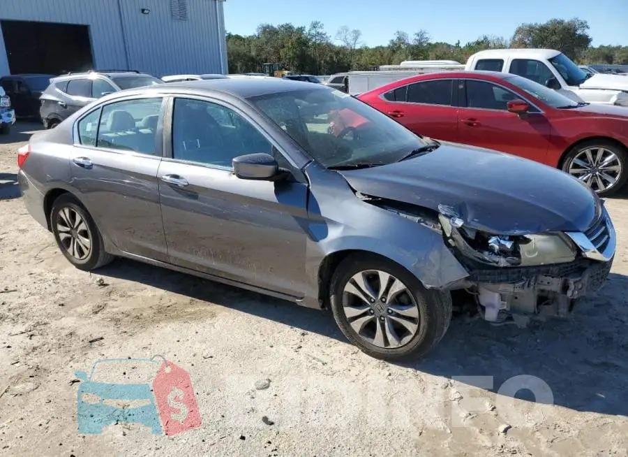 1HGCR2F3XFA084722 Photo# 4