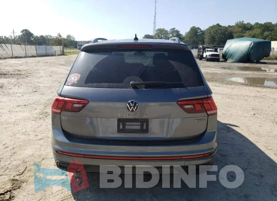 3VV8B7AX6NM025783 Photo# 6