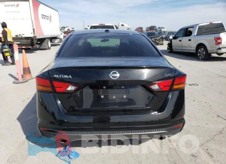 1N4BL4CV9KC174817 Photo# 6