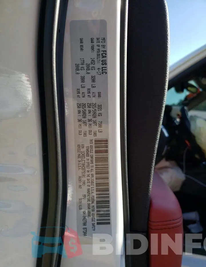1C4SDJCT0HC879101 Photo# 14