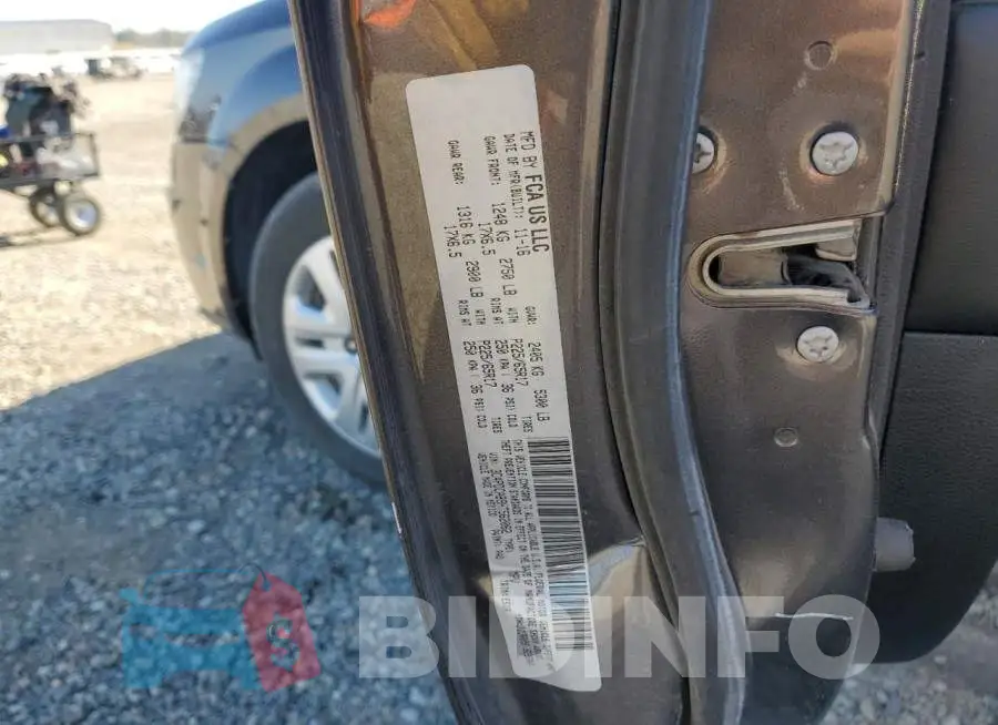 3C4PDCAB9HT562062 Photo# 13