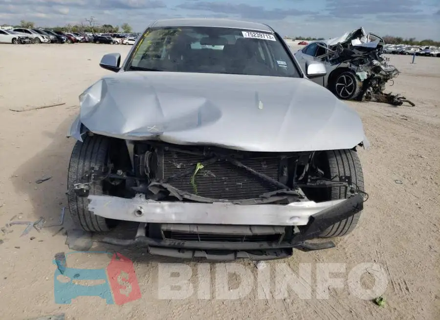 WBA8A9C53JAH13286 Photo# 5