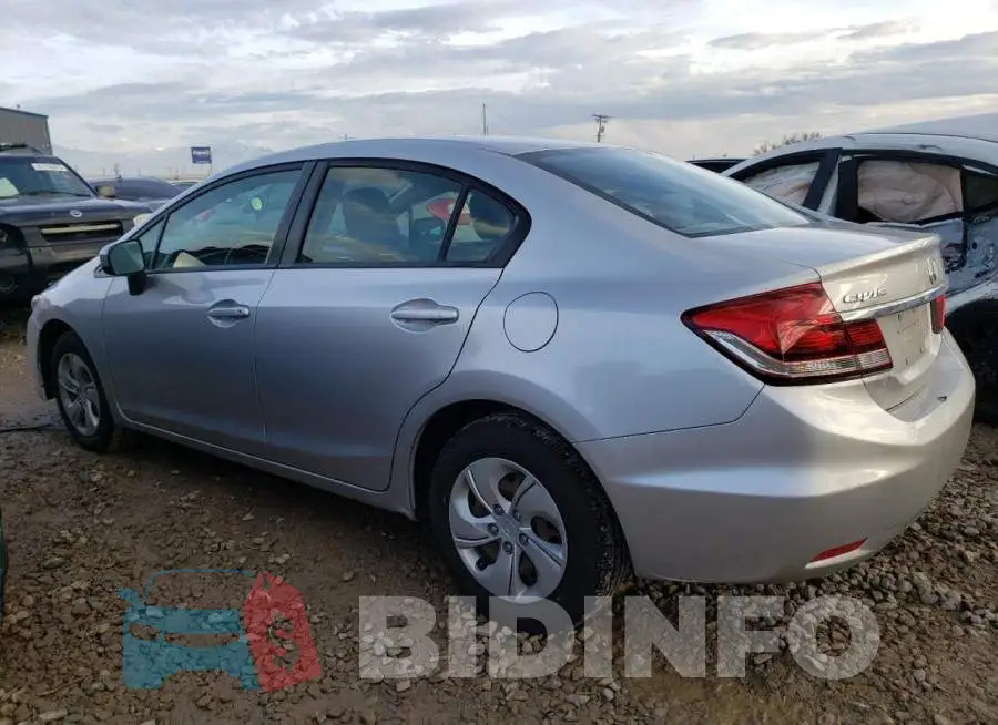19XFB2F57FE092243 Photo# 2