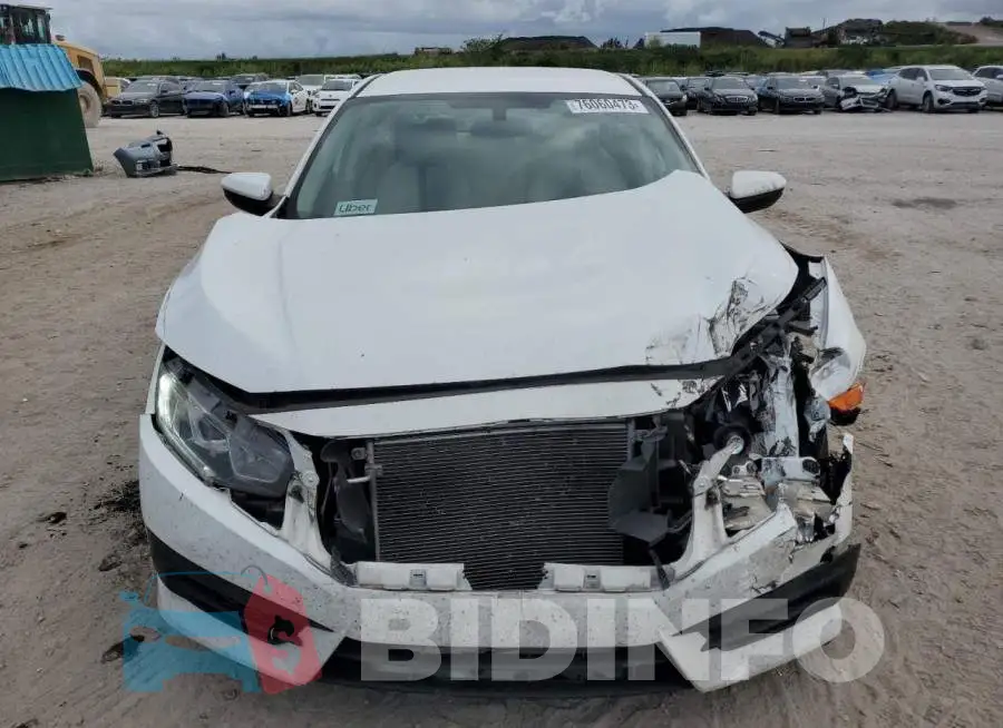 19XFC2F51HE068939 Photo# 5