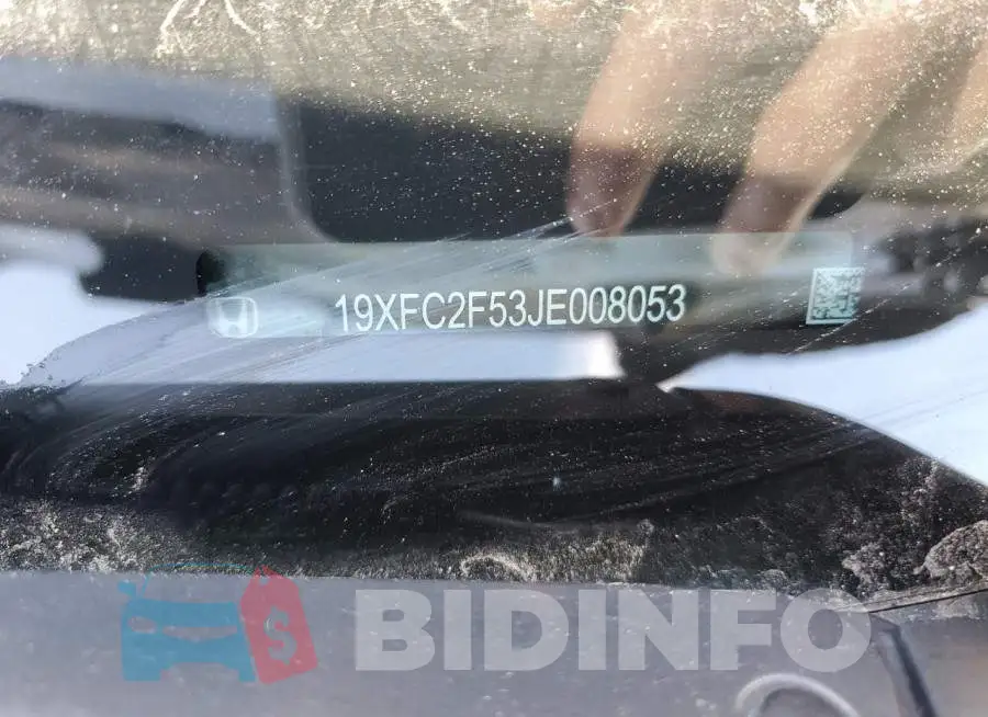 19XFC2F53JE008053 Photo# 12