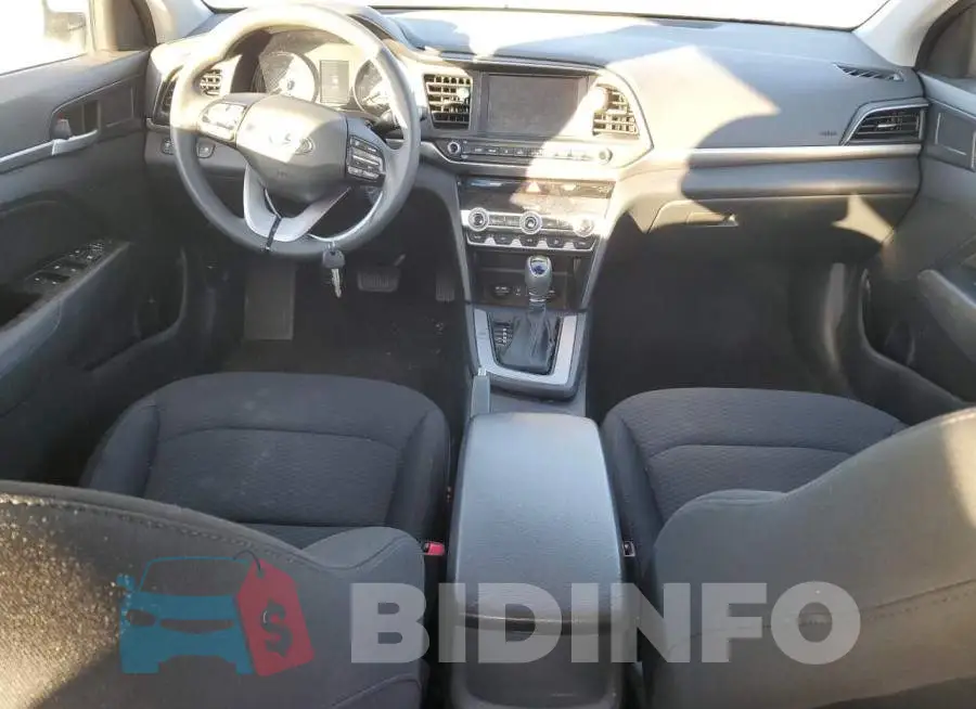 5NPD84LFXLH557300 Photo# 8
