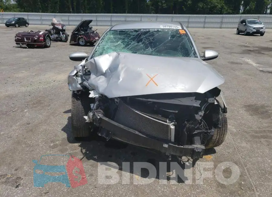 3KPF24AD8KE129496 Photo# 5