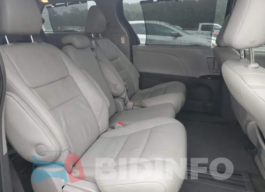 5TDYK3DCXFS641763 Photo# 10