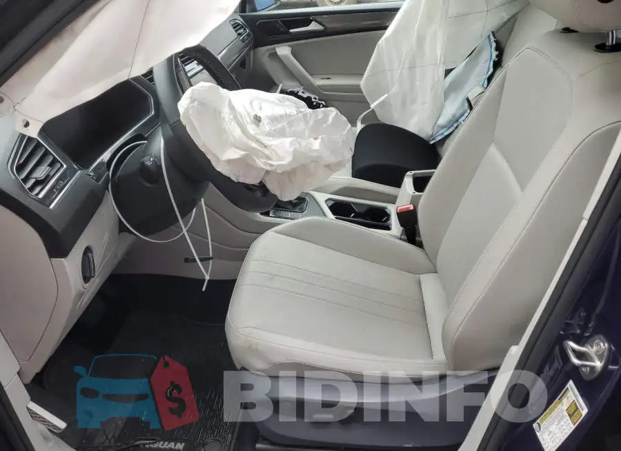 3VV3B7AX6NM088540 Photo# 7